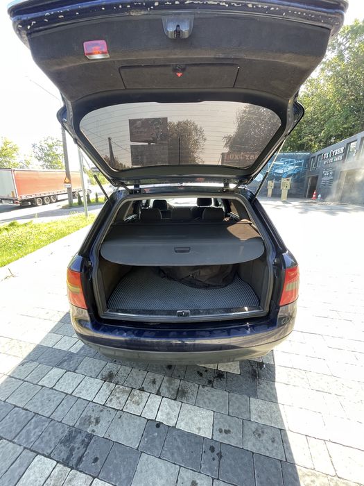 Продам ауді а6 с5