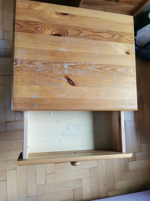 Szafka nocna drewniana sosnowa