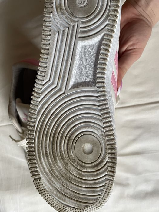 жіночі білі кросівки