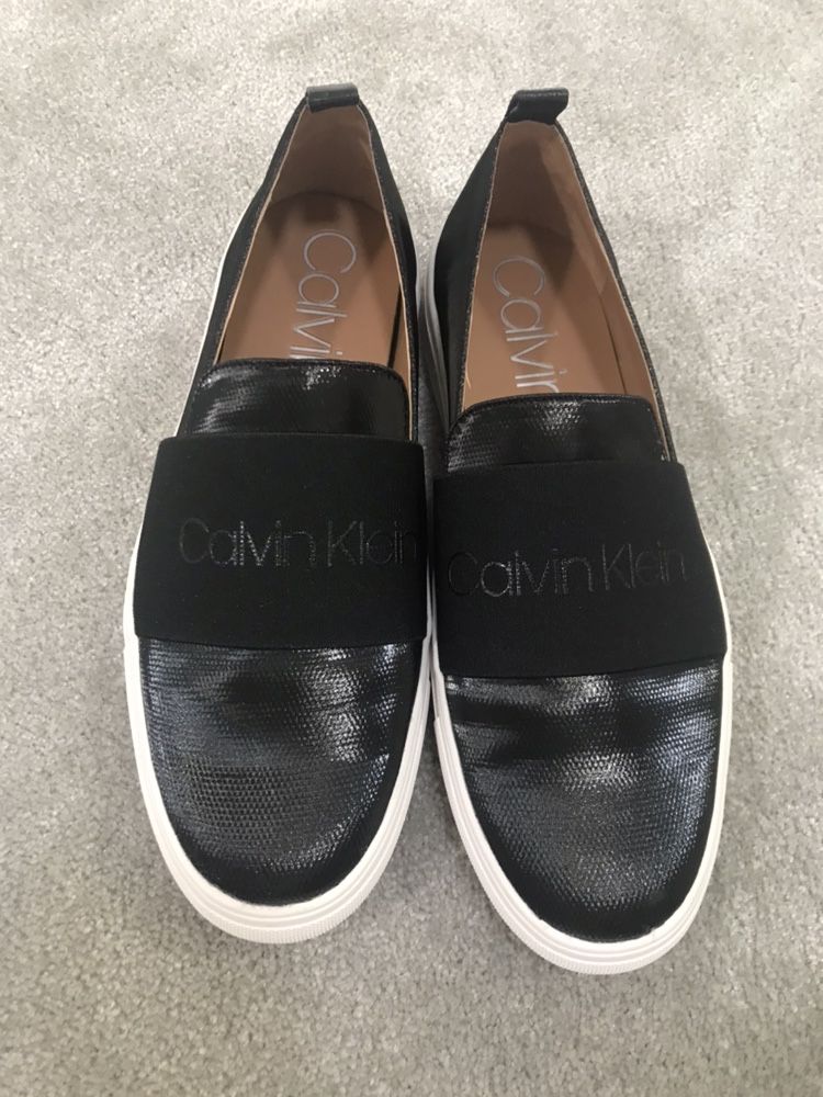 Calvin Klein r.38 slip on NOWE