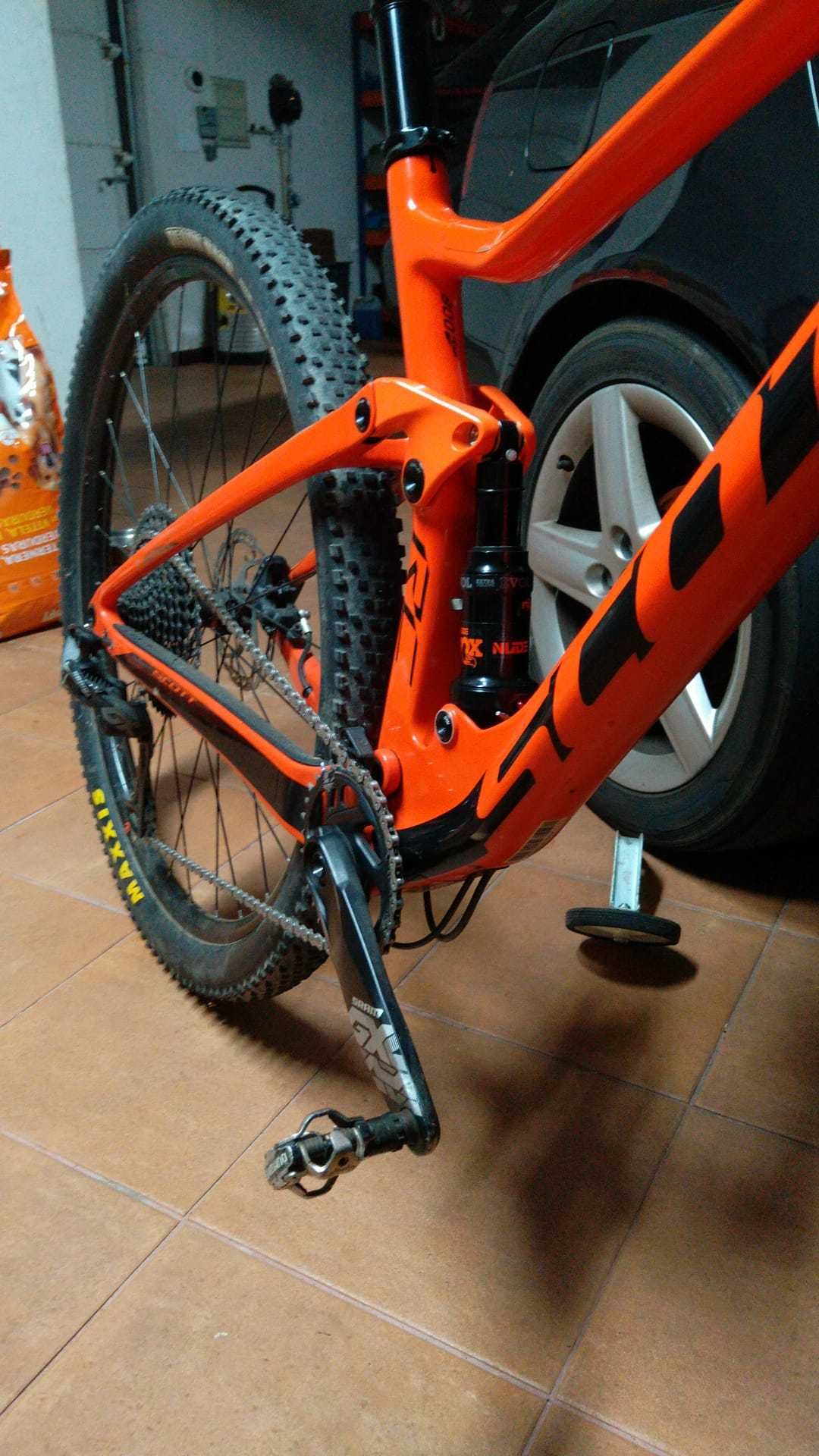 Bicicleta Scott carbono