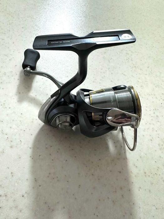 Котушка Daiwa 23 Airity LT-2000S-H
