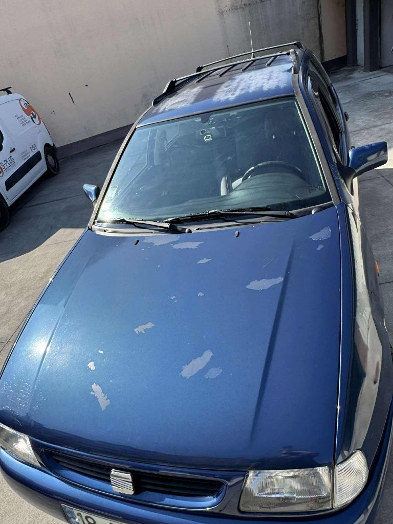 SEAT CÓRDOBA 99 gasolina