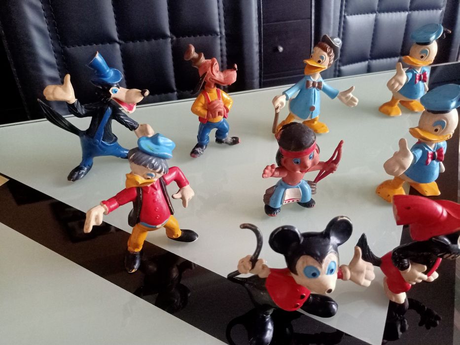 Bonecos da Disney muito antigos figuras personagens coleção bonecas