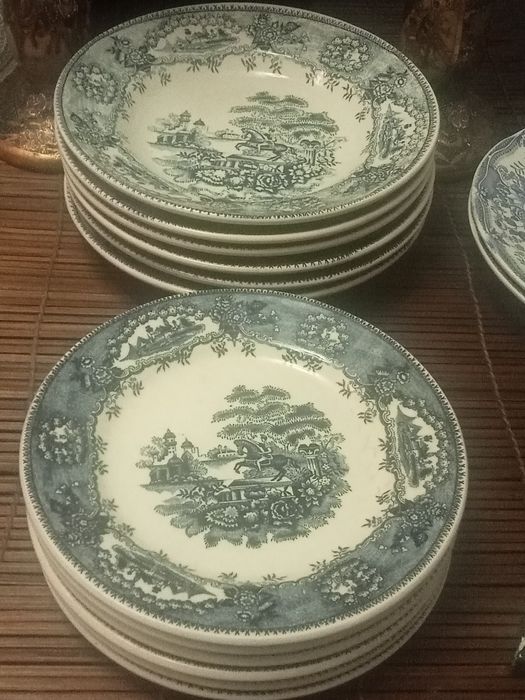 Pratos de porcelana " Cavalinho '