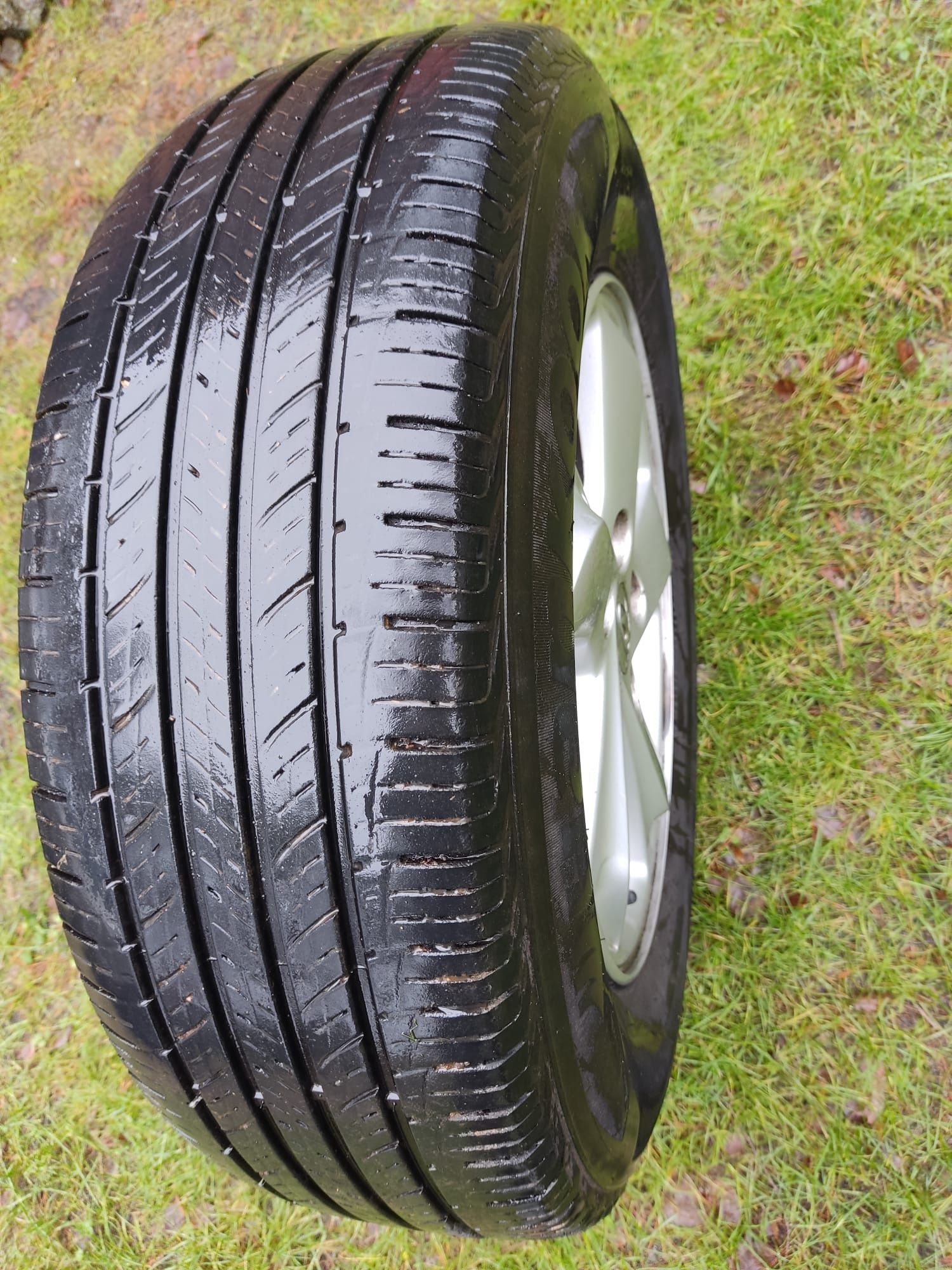 4 Koła Letnie Opony Hyundai Hankook Dynapro HP2 215/70R16 Szczecinek