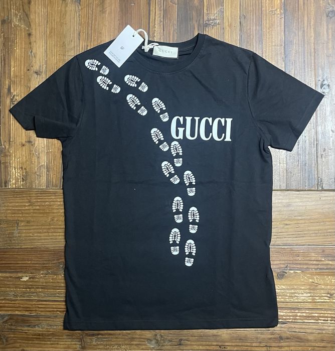 T Shirt de Homem Preta