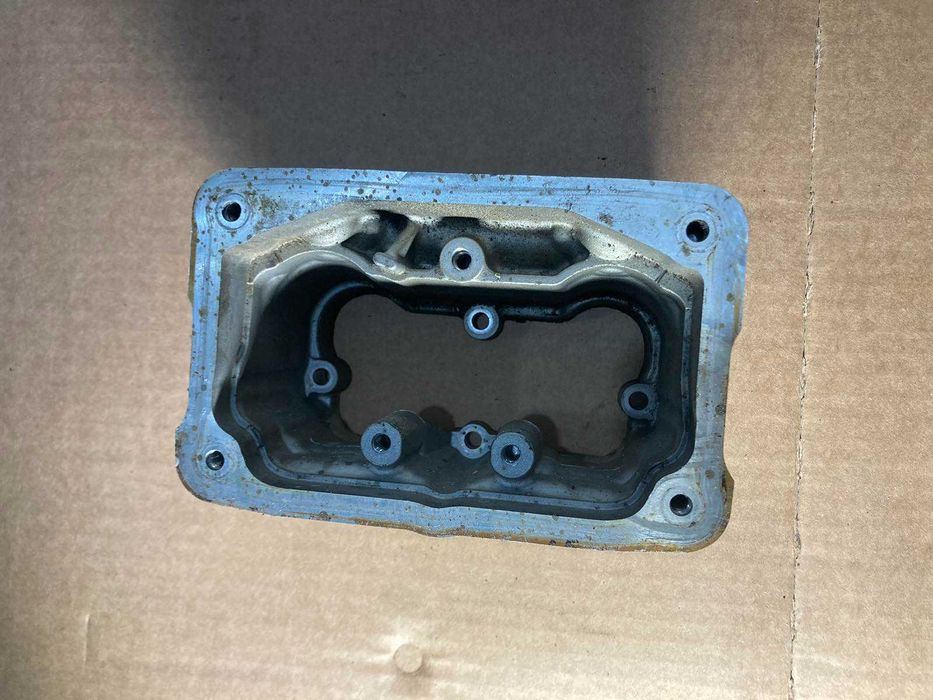 Корпус свечи зажигания двигателя BMW 535I 7570028