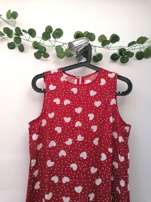 Vestido Mini com corações da Emery Rose