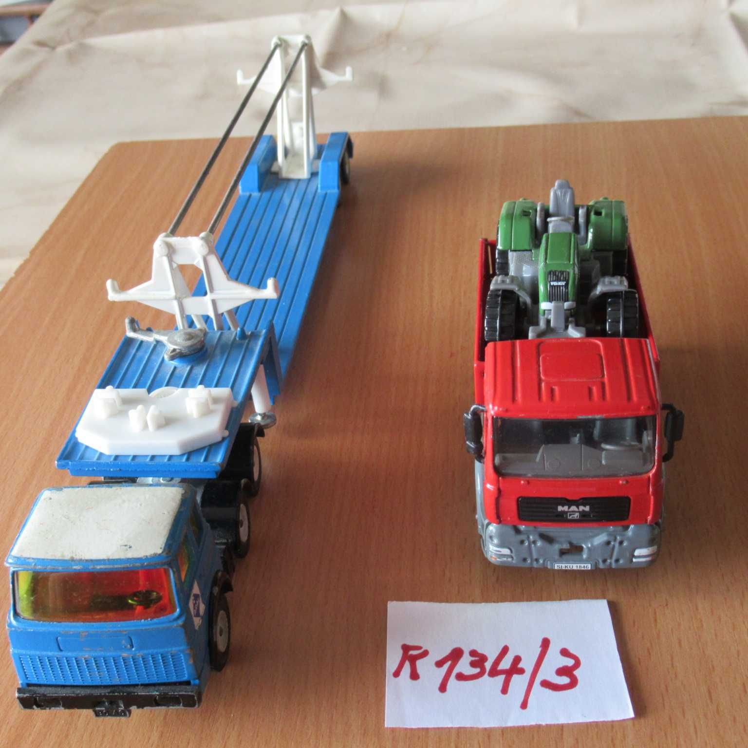 (134/3)camião transporte camioneta e trator em metal Siku