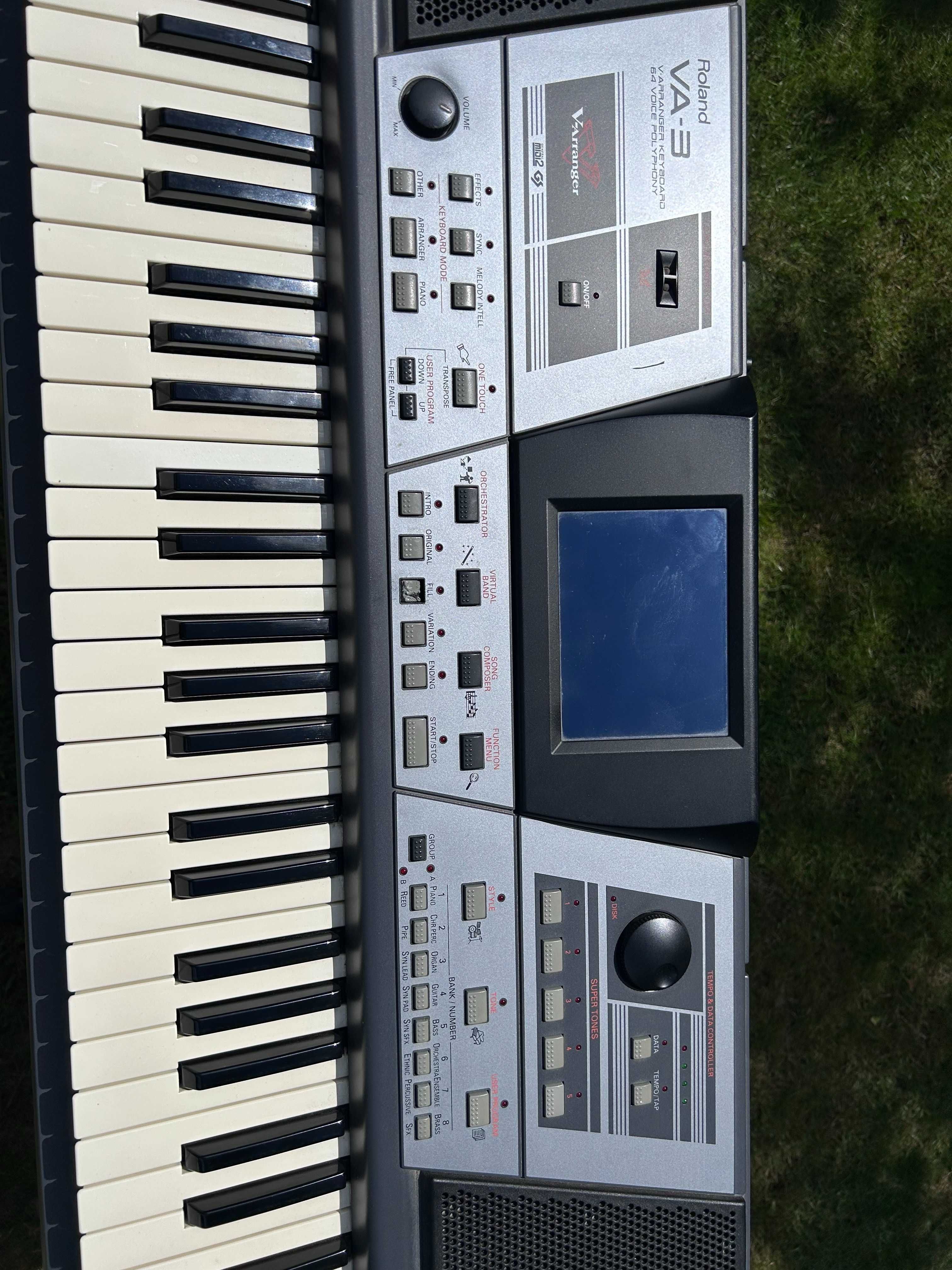 Keyboard Roland VA-3