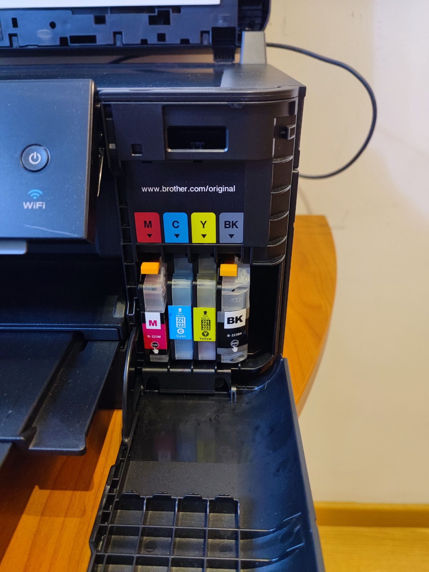 Impressora multifunções Brother MFC-J5320DW