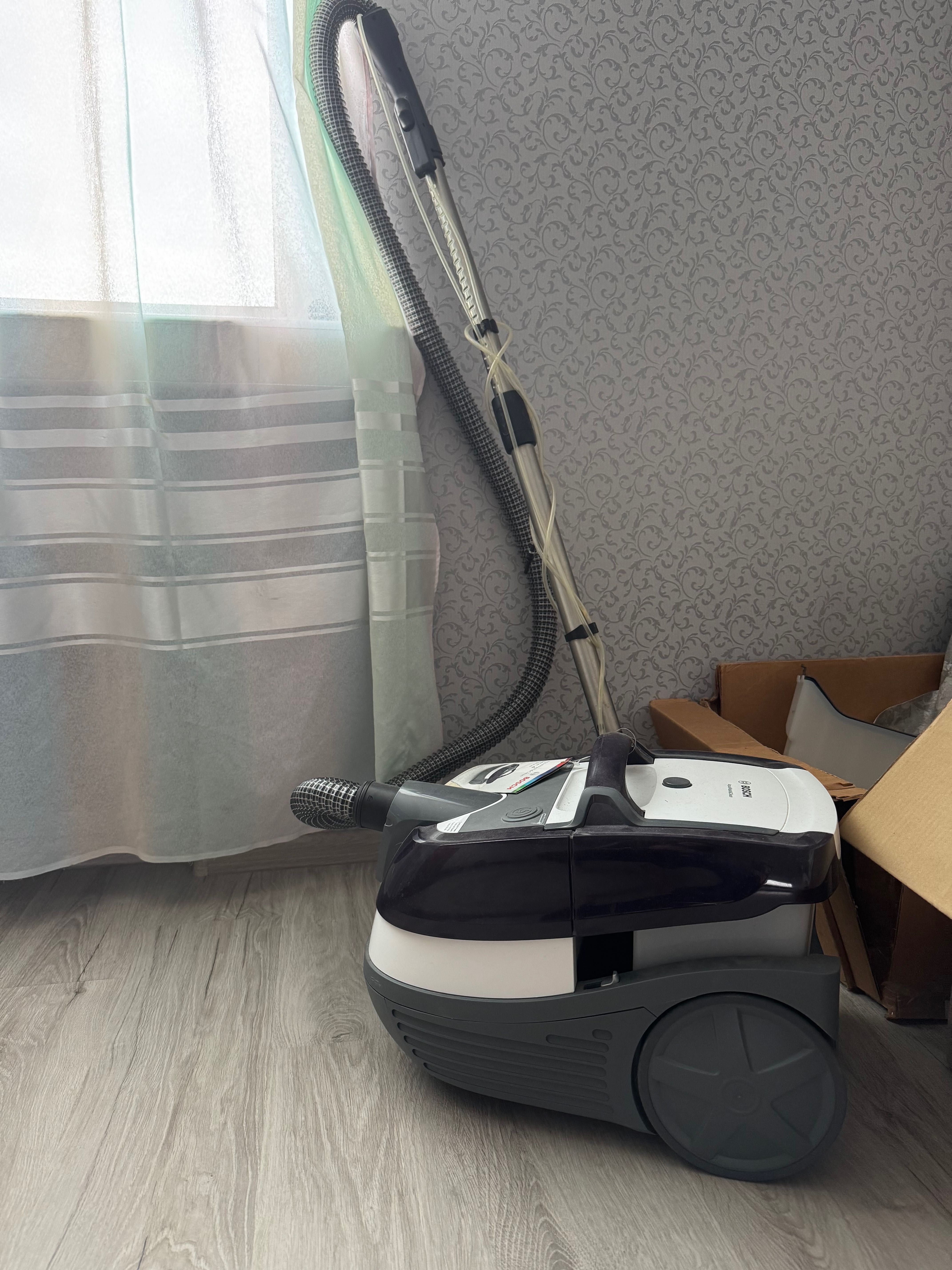 Миючий пилосос Bosch
