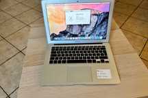 W dobrej cenie MacBooka AIR (a1466) 2015 r.