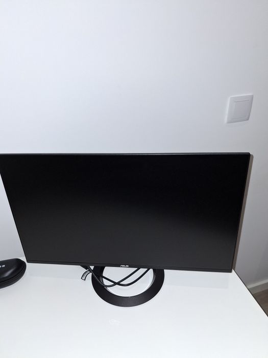 Monitor Asus ecra super slim 24"