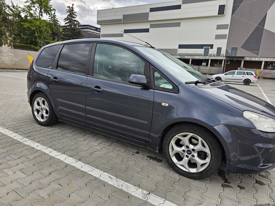 Продається автомобіль Ford C-MAX від власника.