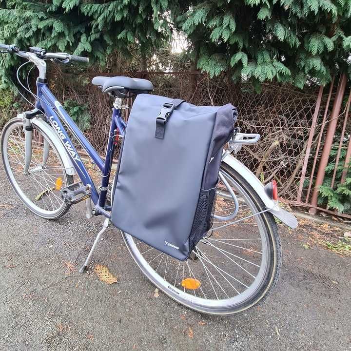 NOWA sakwa rowerowa wodoodporna 15L na tylny bagażnik doczepiana