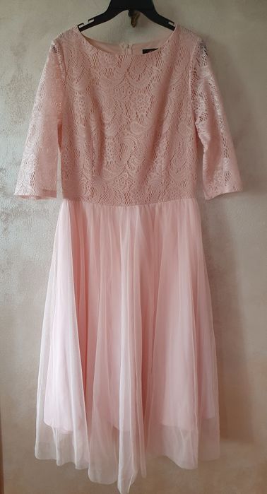 Piękna sukienka tiulową 44 komunia wesele