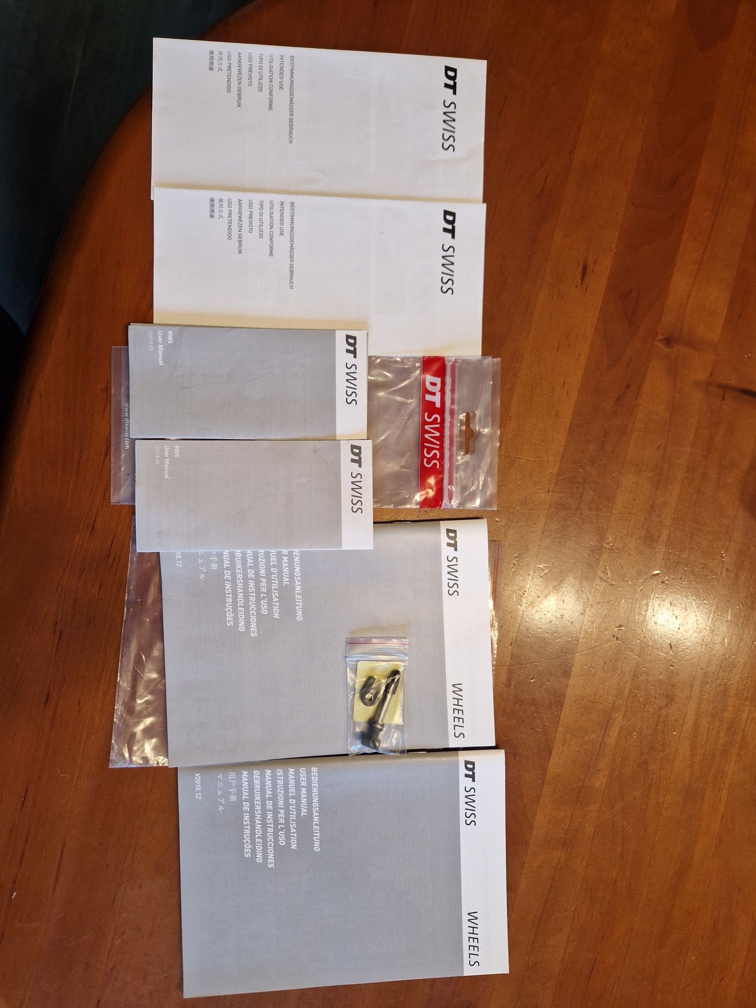 Komplet kół szosowych DT Swiss PR 1600 SP 700c rb 23 5/100 5/130