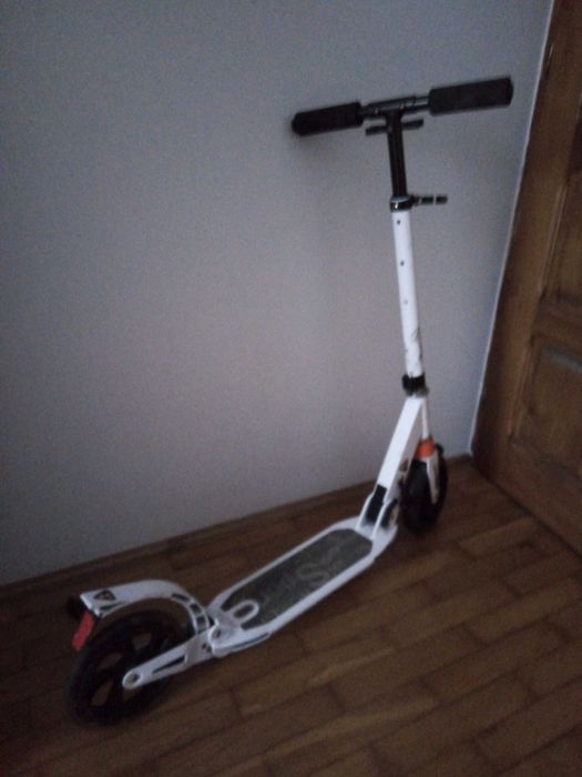 Hulajnoga scooter