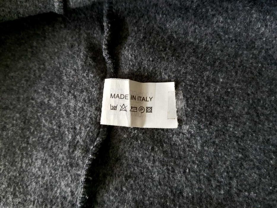 Темно-сірий чоловічій светр. Італія. Бавовна 100%.