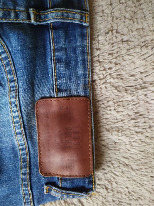 Spodnie dżinsowe męskie.