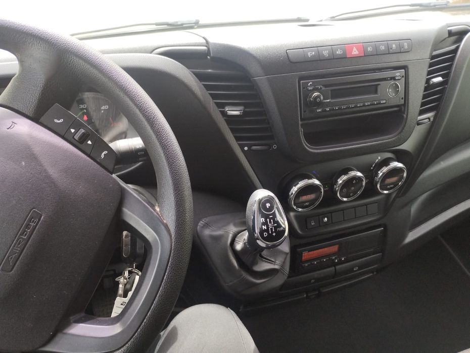 Iveco Daily 50C17 winda klima 8 palet rozst.4.35 DMC 3.5 skrz hi matic