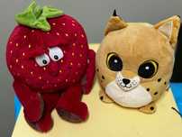 Peluches inseparáveis