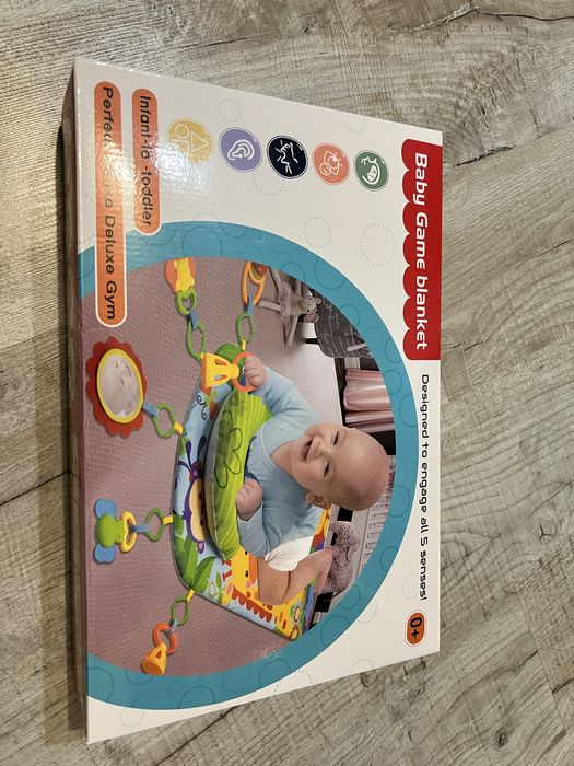 Дитячий килимок з подушкою для лежання на животику немовляті