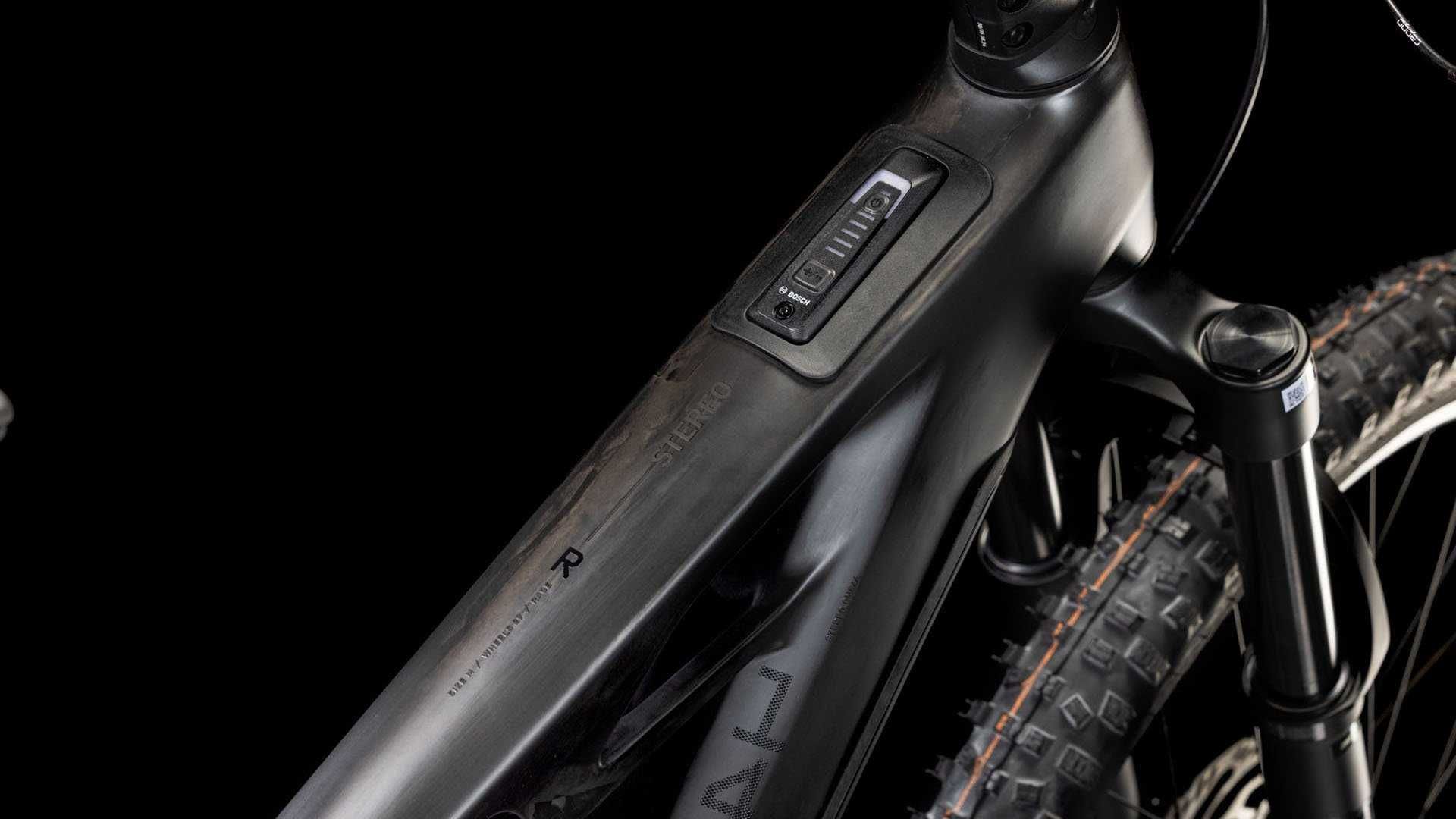 nowy rower Cube Stereo Hybrid ONE44 HPC race 800