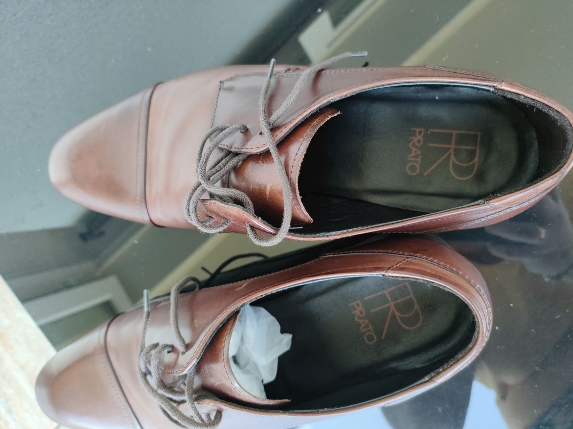 Eleganckie półbuty nowe