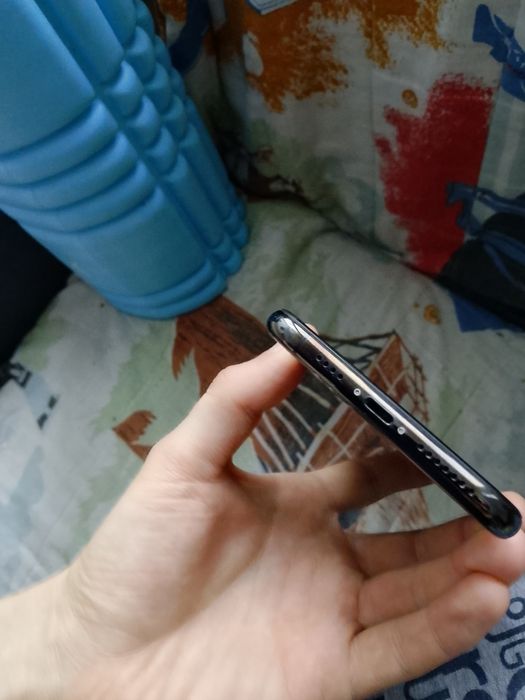 Продам свой iphone xs max 64gb