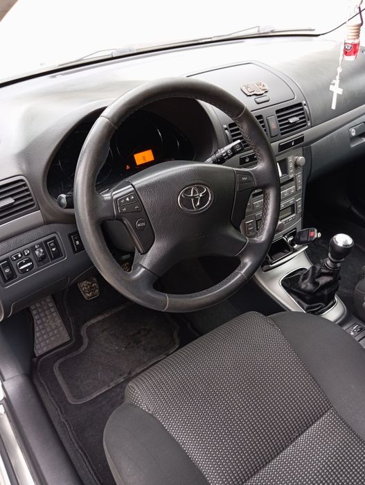 Продам власне авто в хорошому стані,пригнаний в одних роках 4 роки