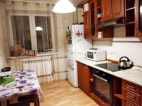 Продам 2-х комнатную квартиру на Одесской М46