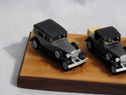 Kolekcjonerskie modele samochodów -klasyki/retro