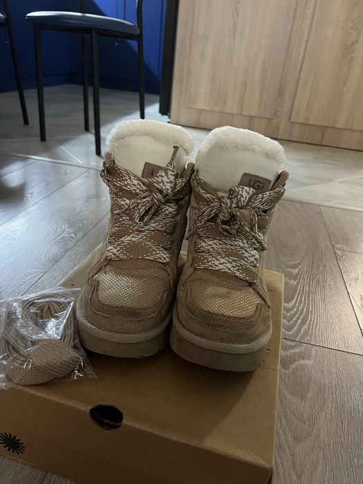 Ugg Lowmel пісочні