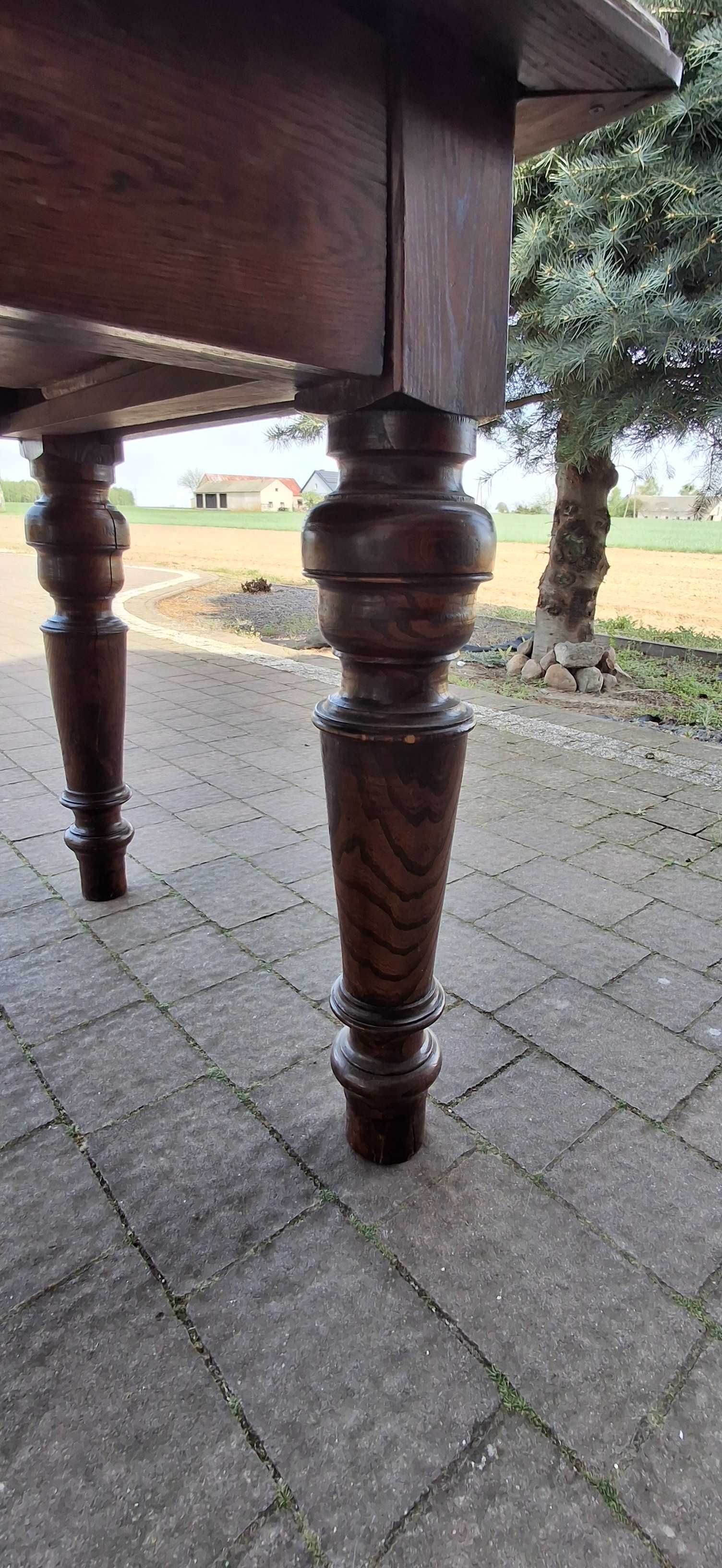 Stary klasyczny dębowy stół (antyk/vintage)