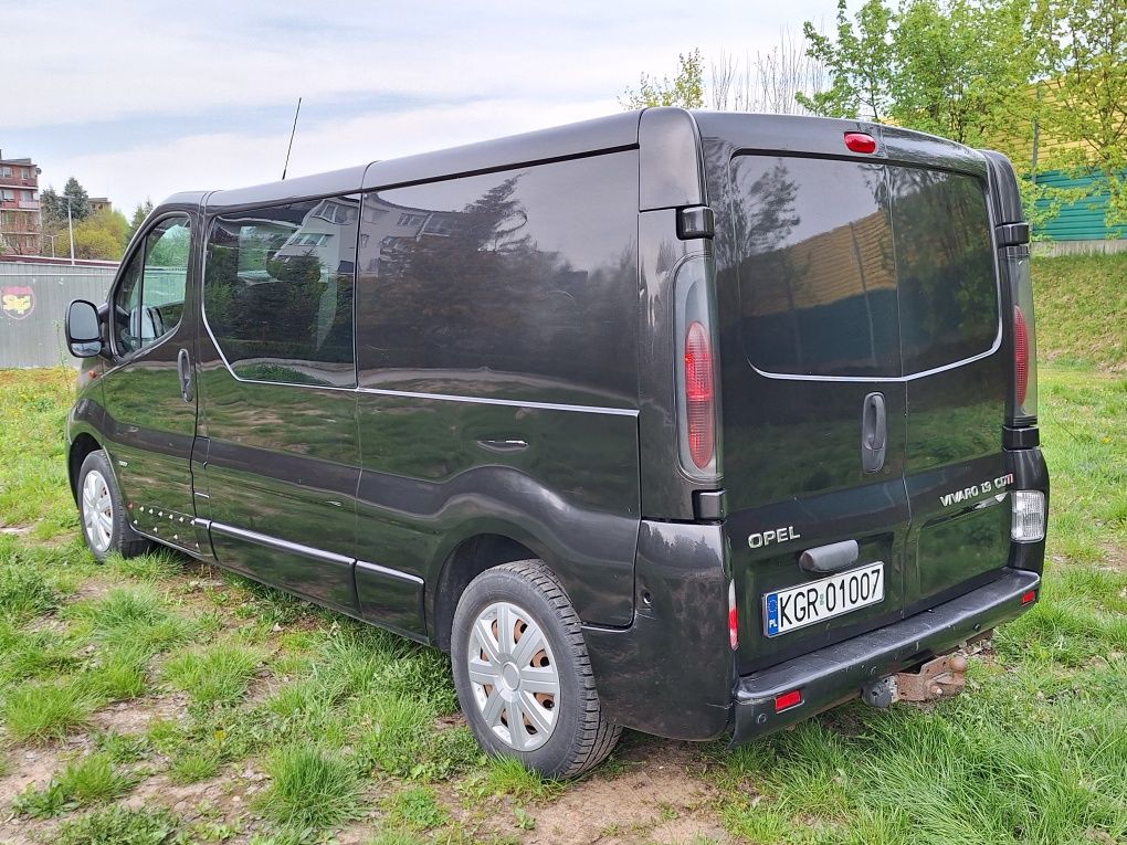 Opel Vivaro 1.9CDTI 101 KM DUBBEL CABINA L2H1