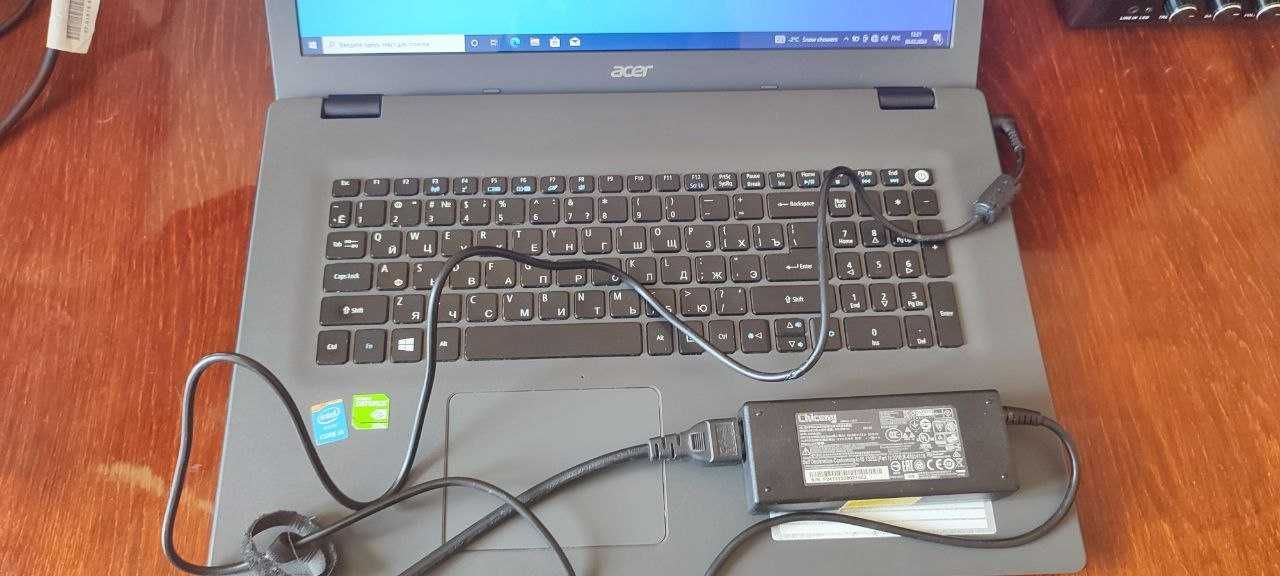 Ноутбук Acer Aspire E5-772G