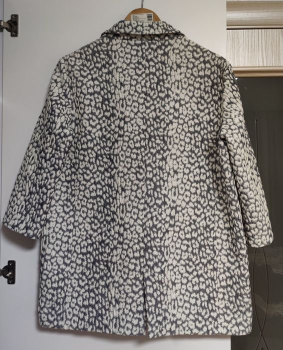 Красивий подовжений піджак від zara