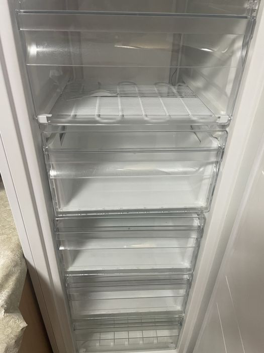 Морозильна камера