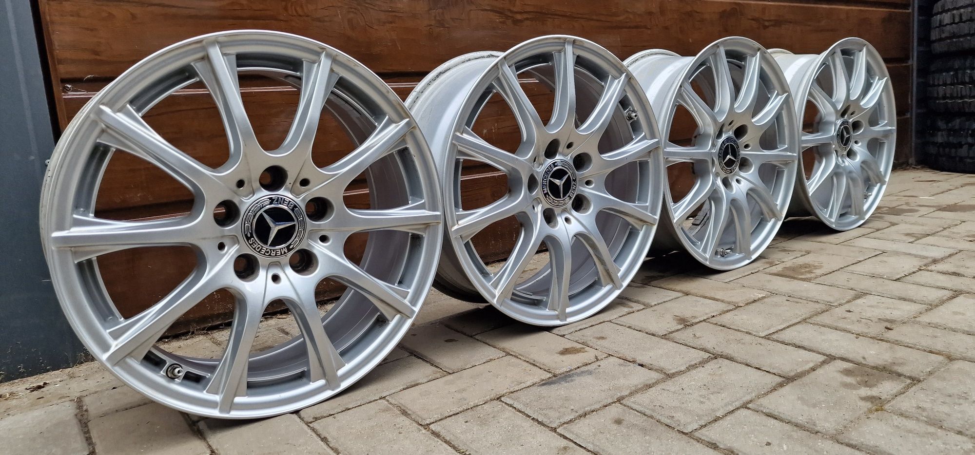 Felgi Aluminiowe Mercedes C-Klasa W-205 R16 5X112 ET38-6.5J+czujniki