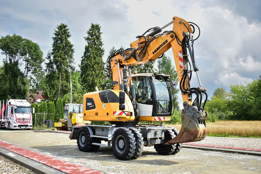 Liebherr A 914 Compact /16.5T. / Ramię 3x łamane/ Bez AdBlue/ Kamera/ Sprowadzona z Niemiec/ Stan wzorowy !