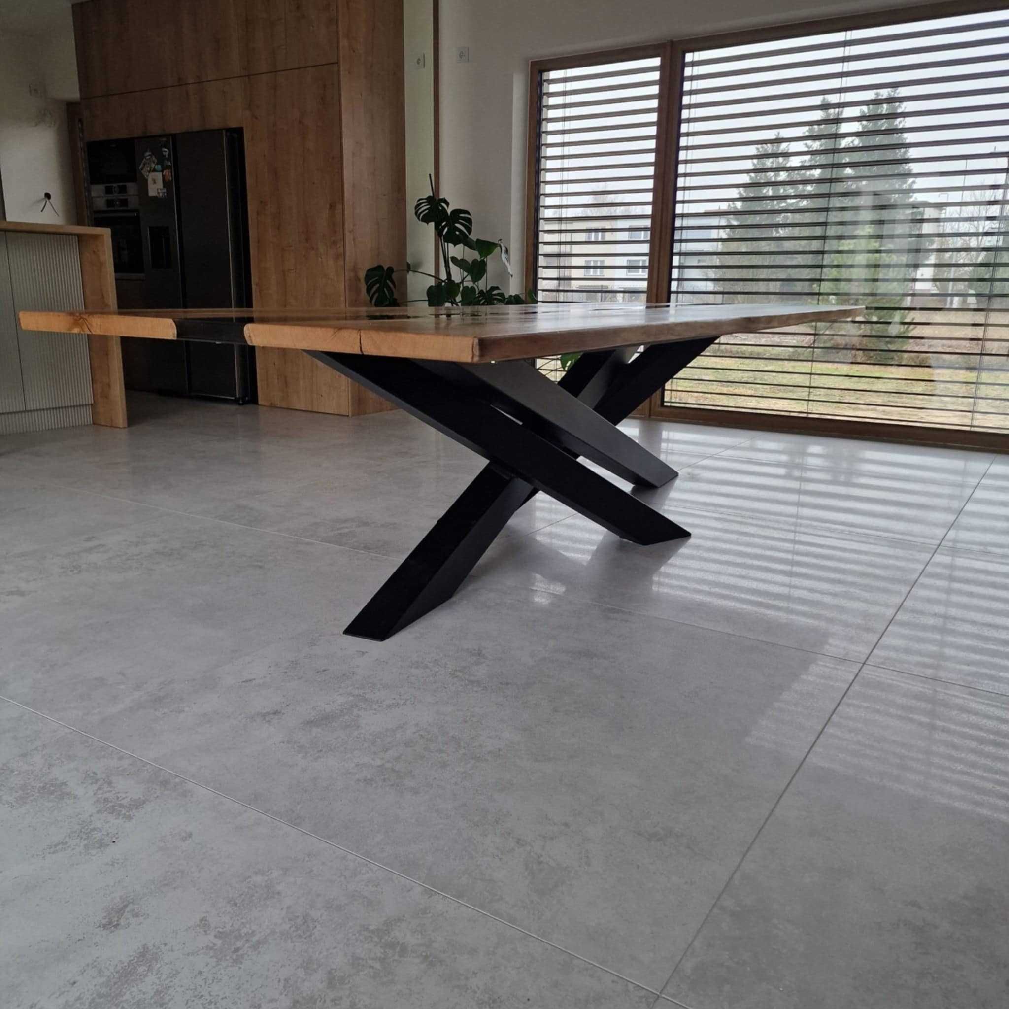 Stół dębowy potok żywicy pod wymiar Producent Stolarz 320cm