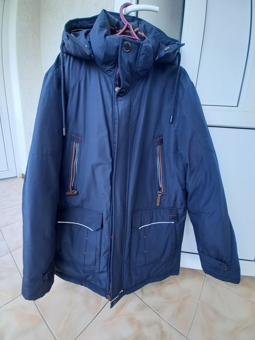 Зимова чоловіча куртка