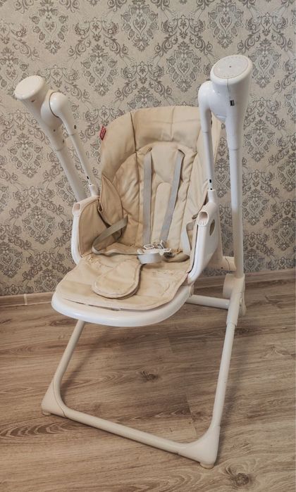 Стілець для годування Carello triumf, стілець гойдалка з музикою