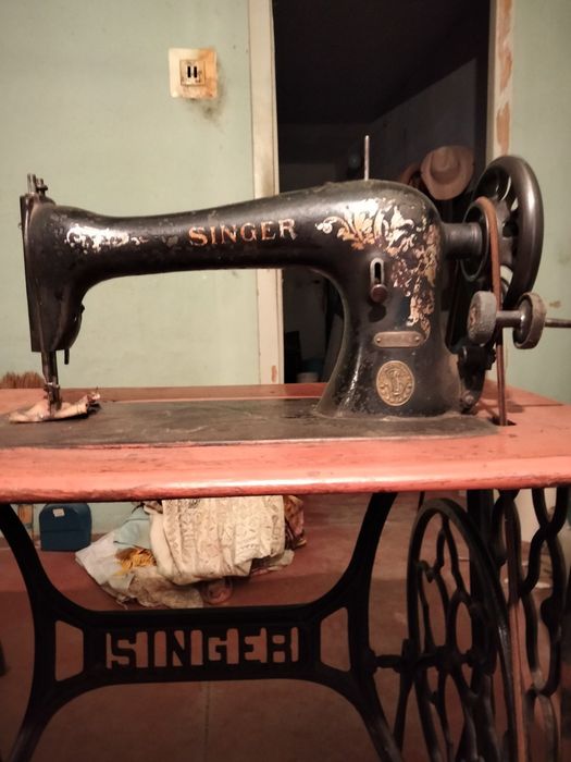 Антикварна швейна машинка Singer 16k4, Зінгер