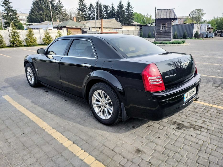 Chrysler 300C 2006 року