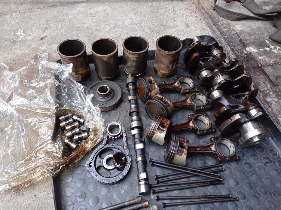 Колінвал Skoda Felicia Fabia 1.3 1.4 8V