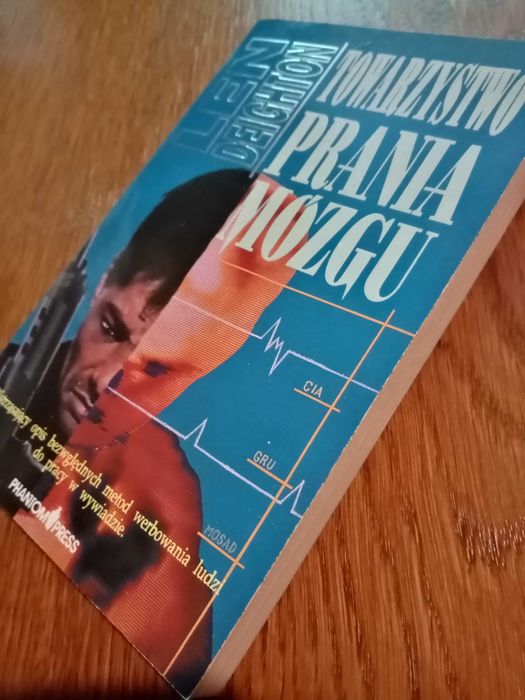 Towrzystwo Prania Mózgu   Deighton